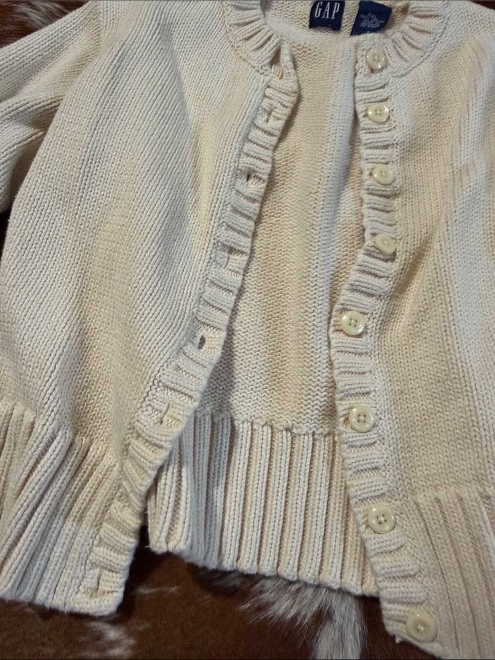 GAP Cream Button-Up Ruffle-Trim Knit Cardigan - Picture 2 of 3
